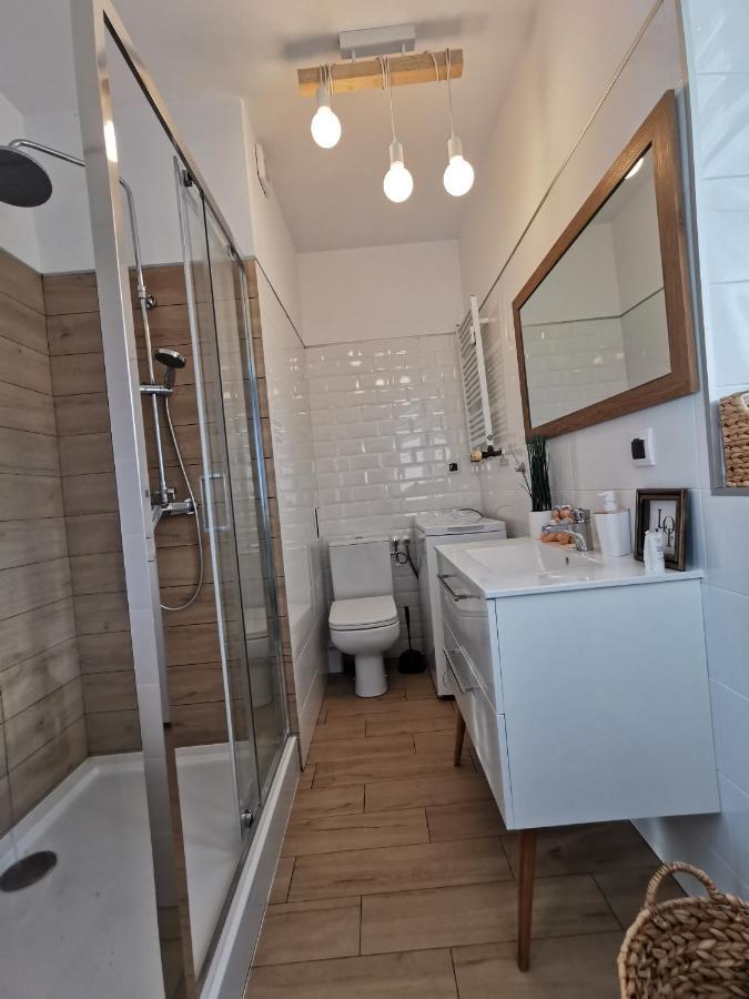 Apartament Kolobrzeg Starowka Welcome Home Esterno foto